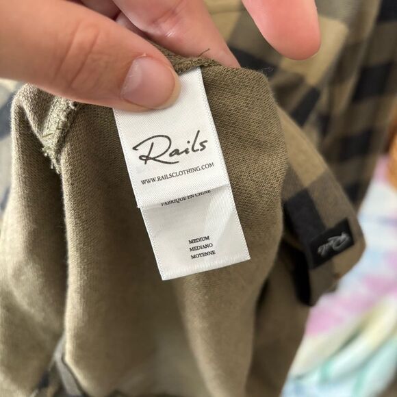 RAILS Men's Plaid Shirt - Black and Tan SAMPSON Rails medium men’s FLANNEL - Picture 5 of 8